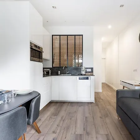 Marble - Welkeys Apartment *